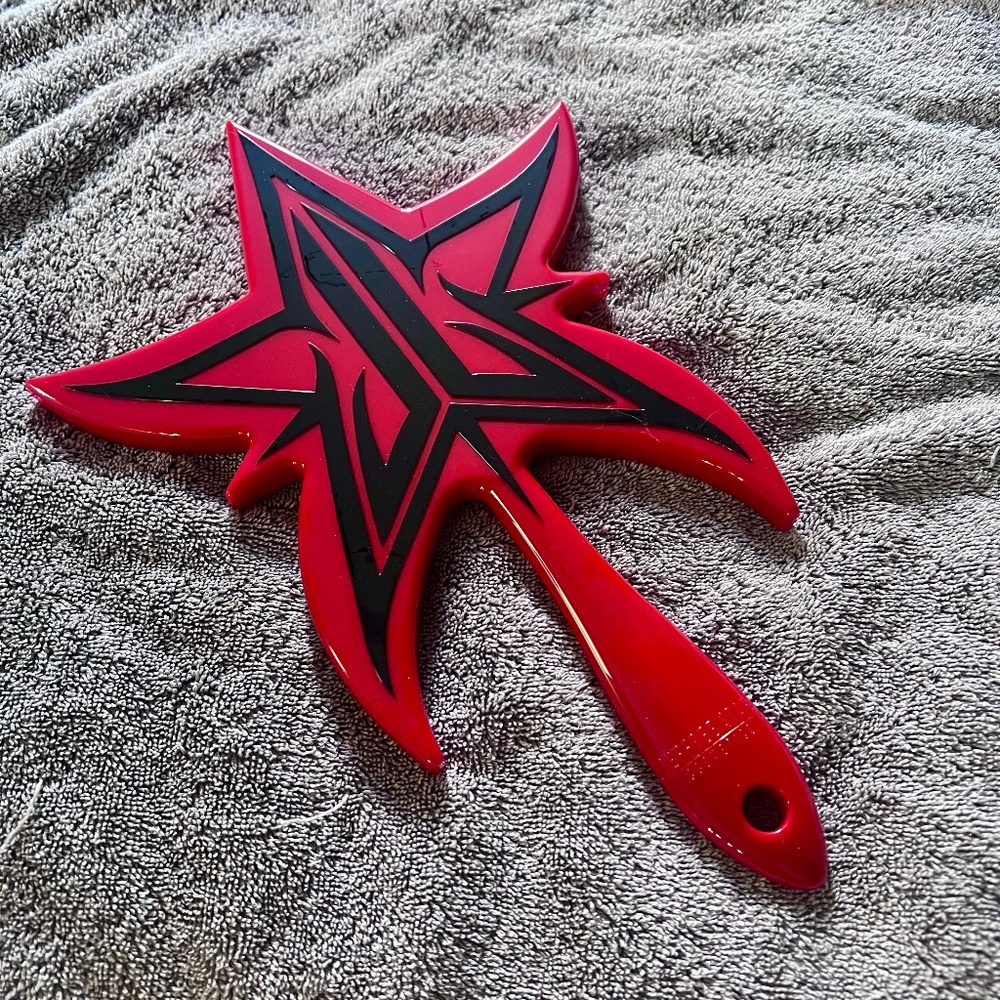 Jeffree Star Weirdo Mirror